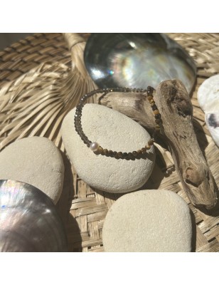 Pulsera de ojo de tigre y cuarzo ahumado con perla de agua dulce