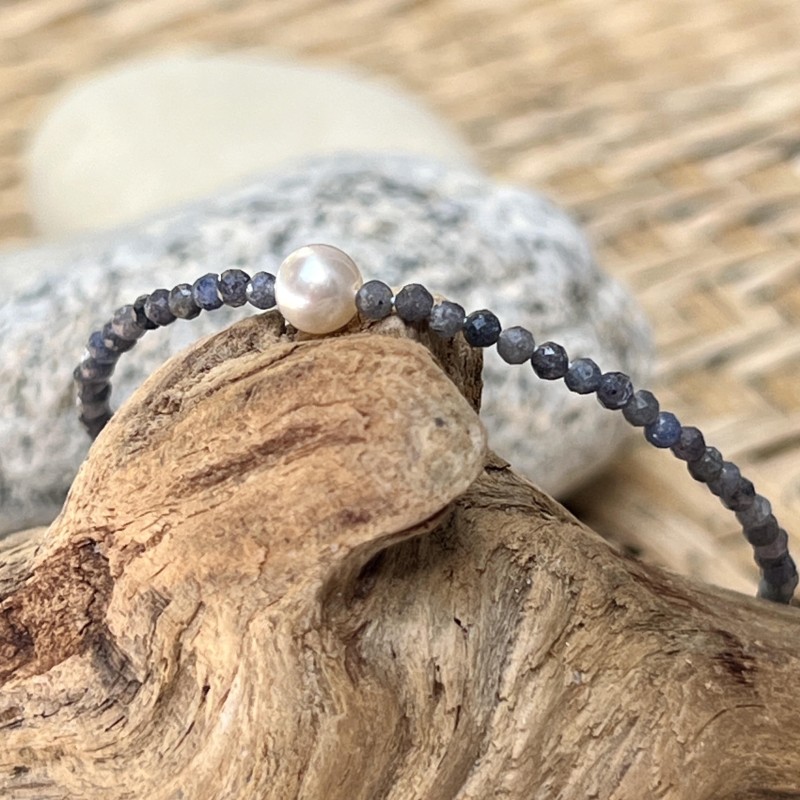 Armband aus blauem Saphir und Süßwasserperle