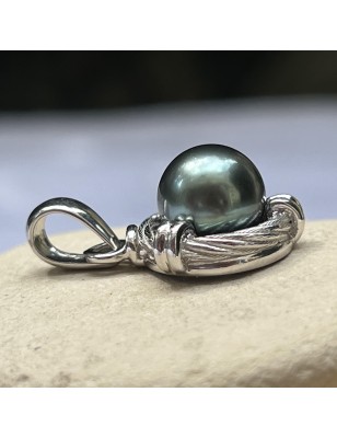 prix pendentif or perle de culture de Tahiti bleue signification - quel bijou offrir à la saint valentin ?
