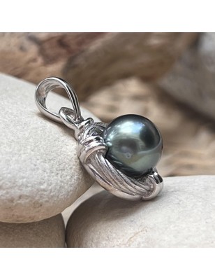prix pendentif or perle de culture de Tahiti bleue signification - quel bijou offrir à la saint valentin ?