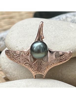 manta ray gold pendant Tahitian cultured pearl price - perla Tahiti - tahitian jewerly - tahitian jewerly stores