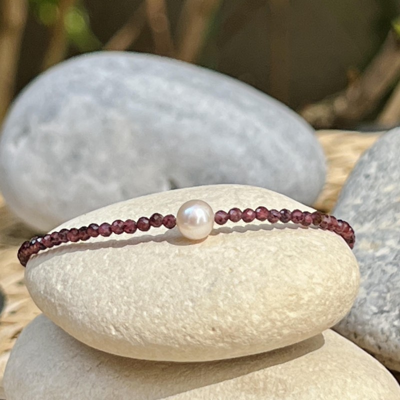 Bracelet Grenat Rouge et Perle d'Eau Douce