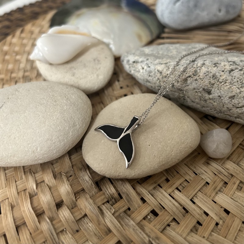 Coda di delfino - Argento rodiato e smalto nero
