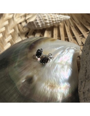 Серьги из таитянского перламутра в родированном серебре.