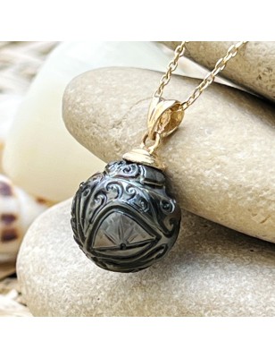perle gravée pendentif or tiki perle de culture de Tahiti prix