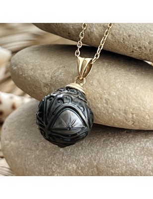 perle gravée pendentif or tiki perle de culture de Tahiti prix