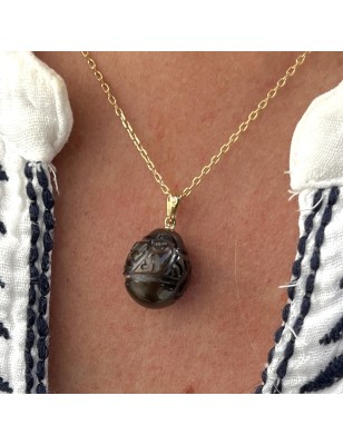 comment écrire Maori? pendentif or homme perle de Tahiti gravée prix