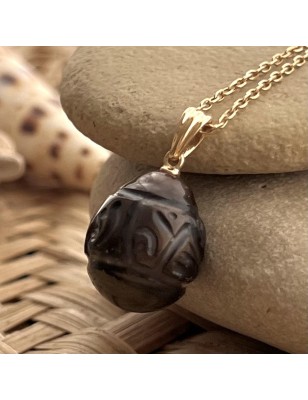 comment écrire Maori? pendentif or homme perle de Tahiti gravée prix