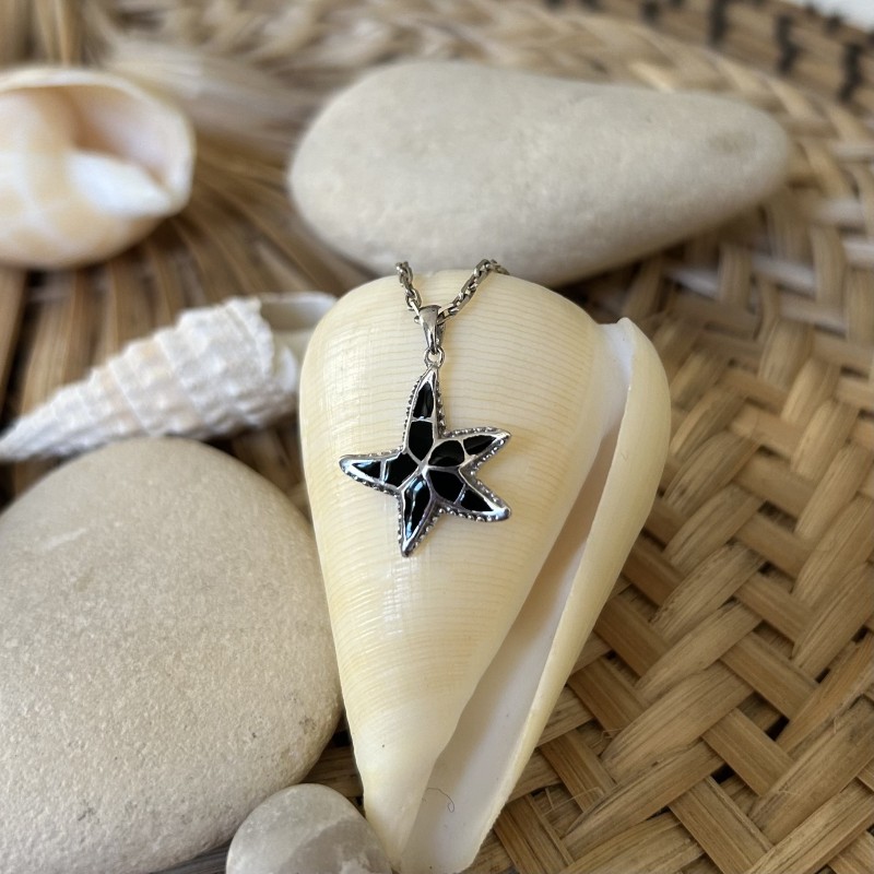 Colgante de estrella de mar en esmalte negro y plata rodiada