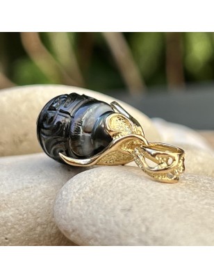 engraved black pearl gold pendant for men - men's pendant with cultured pearl from Tahiti - tahitian jewerly for men