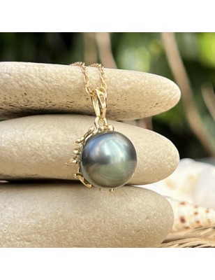 quels sont les bienfaits du corail ? pendentif or perle de Tahiti bleu