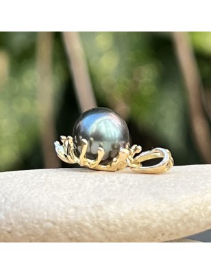 quels sont les bienfaits du corail ? pendentif or perle de Tahiti bleu