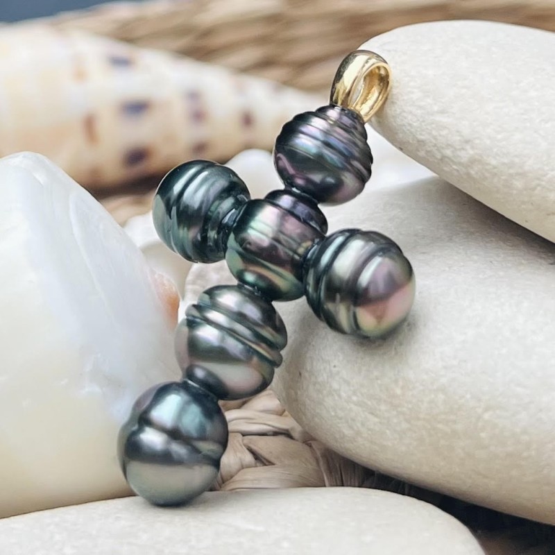 Tahitian Pearl 18K Gold Cross Pendant