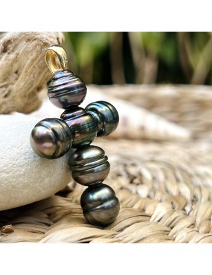 what does means a cross in pendant tahiti cultured pearls - christi symbol - tahitian jewel
