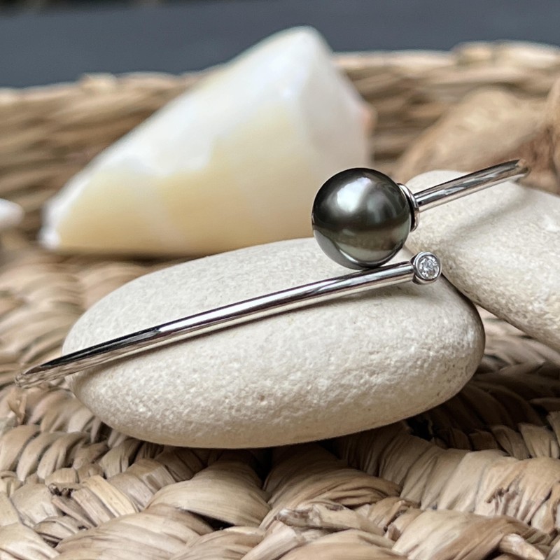 Cleo - Peacock Tahitian Pearl Bracelet