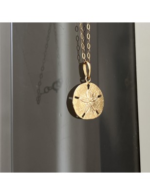 où trouver une médaille en or et diamant étoile de mer ? pendentif or diamant prix