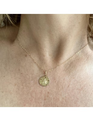 où trouver une médaille en or et diamant étoile de mer ? pendentif or diamant prix