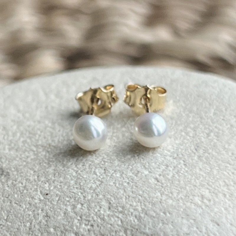 Ear Studs - Freshwater Pearls - 4/5mm - 18K Gold
