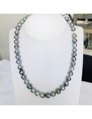 pearl strand necklace with cultured tahitian pearls price - perla Tahiti - what is the best woman gift for valentine's day ?