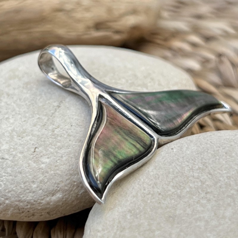 Whale - Tahitian Mother-Of-Pearl Whale Tail