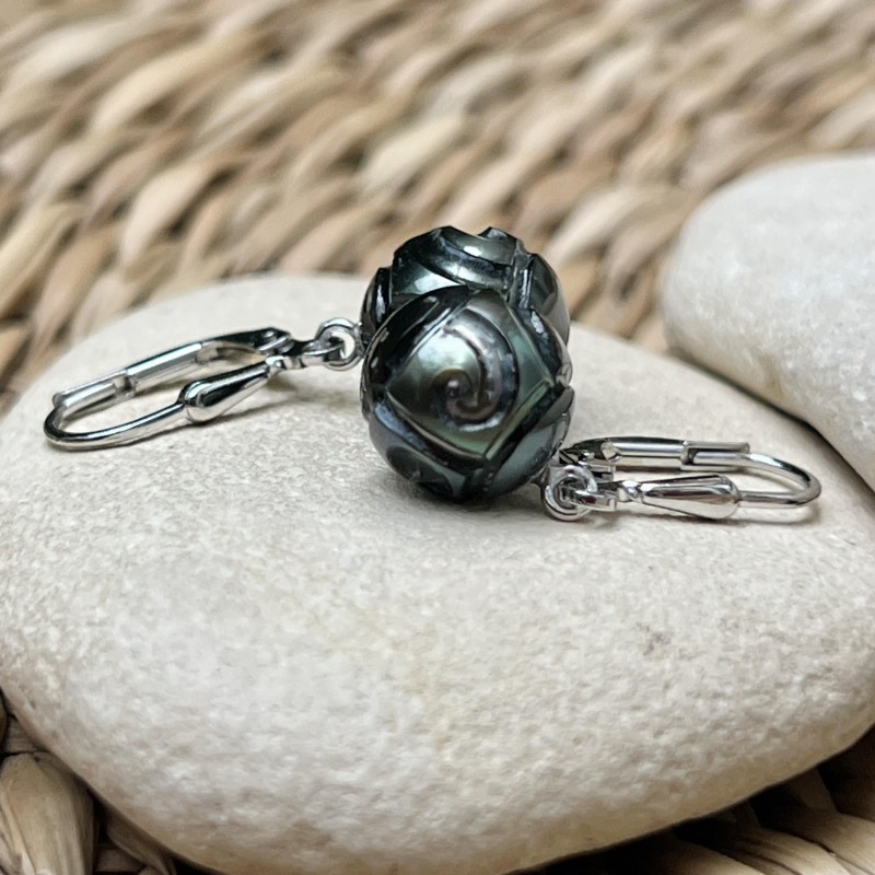 Vai Moana - Engraved Tahitian Pearls - Green - Earrings