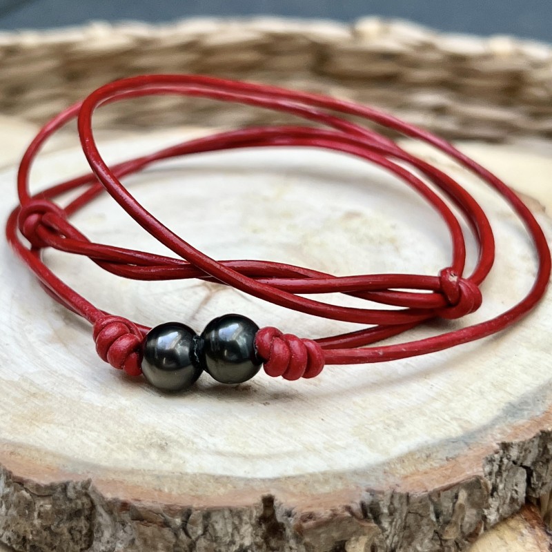 Ura Pō - Tahitian Black Pearls - Leather Choker