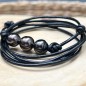 Pō Māru - Three Tahitian Pearls - Leather Choker