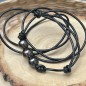 Pō Māru - Three Tahitian Pearls - Leather Choker