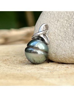 prix d'une perle peacock en pendentif femme avec une perle de Tahiti rare perle tahitienne