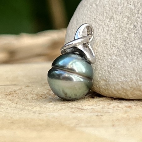 prix d'une perle peacock en pendentif femme avec une perle de Tahiti rare perle tahitienne