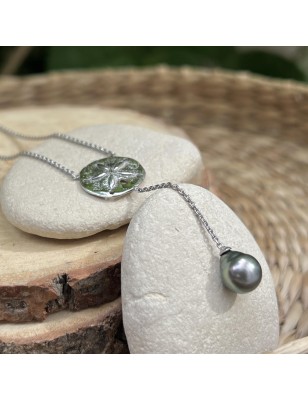 tiare tahiti avec une perle de Tahiti en collier - bijou tahitien
