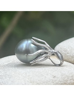 meaning octopus silver pendant tahitian cultured pearl price - perla Tahiti cultured pearls