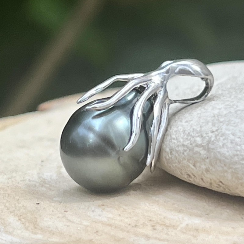 Oktopus-Anhänger aus Tahitiperle – rhodiniertes Silber