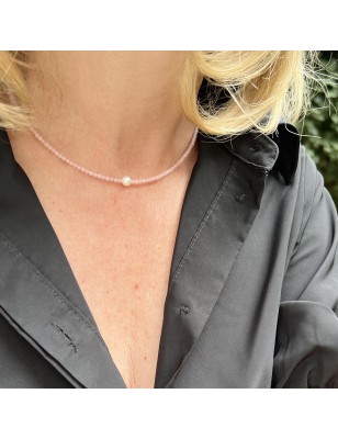 pouvoir du quartz en collier et perle d'eau douce signification