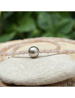 pouvoir de la pierre de soleil en collier et perle de Tahiti en collier sunstone prix