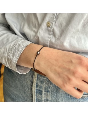 price tahitian pearl oyster bracelet with spinels