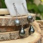 Cuatro perlas de Tahití en pendientes colgantes