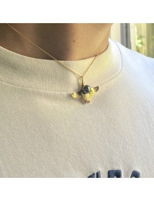 perle Tahiti pendentif homme or raie manta - bijou tahitien pour homme avec une perle