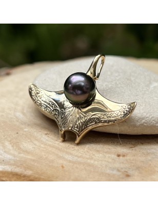 Tahiti pearl manta ray men's gold pendant - ray in gold for men price