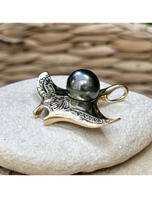 Tahiti pearl manta ray men's gold pendant - ray in gold for men price