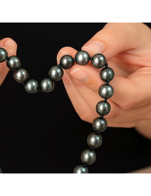 enfilage d'un collier de perles de culture - où faire réparer mon collier de perles ?