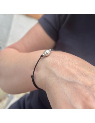 Heiata - Pulsera de satén negro con perla de Tahití blanca iridiscente