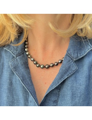 perles de culture de Tahiti en collier or femme perles Tahiti - collier tahitien avec des perles noires