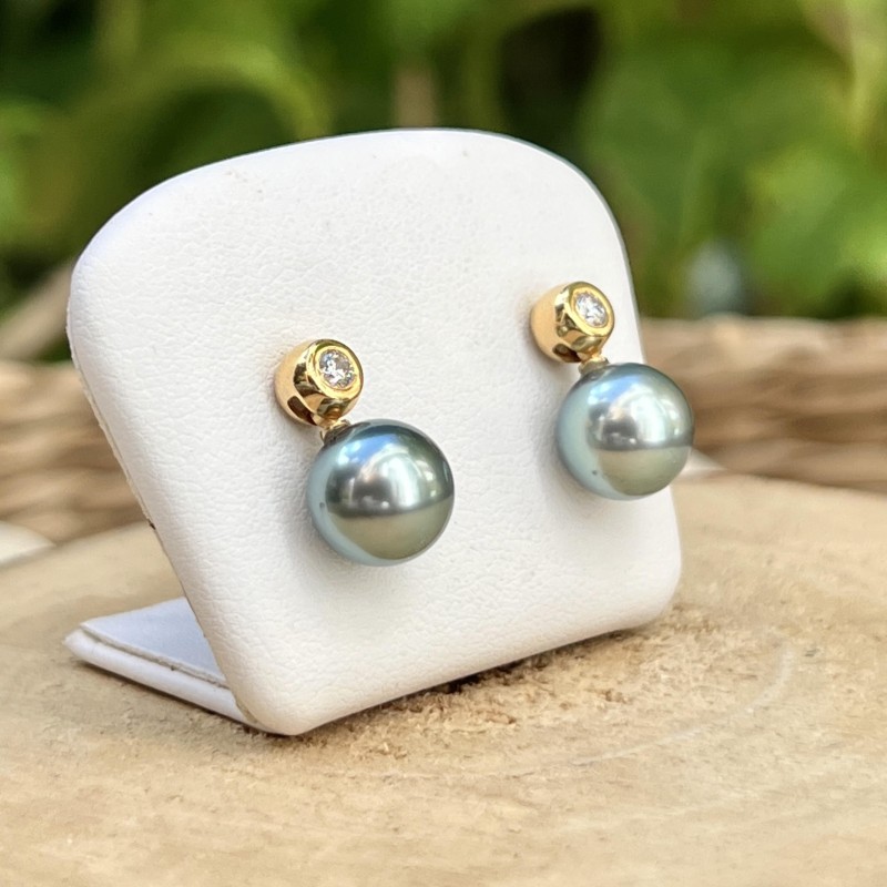 Evana - 18 Carat Gold Hoops - Natural Diamonds - Tahitian Pearl 9.04mm Evana - 18 Carat Gold Hoops - Natural Diamonds - Tahitian Pearl 9.04mm