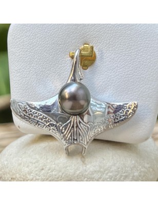 孔雀图案吊坠 - 8.34毫米