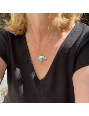 abalone nacre pendant manta ray price