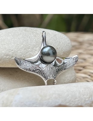quelle est la symbolique de la raie manta? pendentif homme perle tahitienne prix