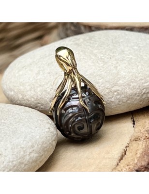 octopus gold pendant tahitian pearl engraved price cultured pearls