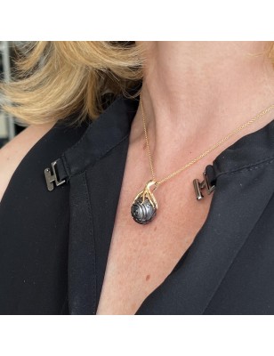 Octopus - ペンダント 18カラットゴールド 彫刻されたパール