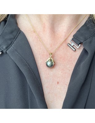 women's octopus gold pendant with marquesan engravings tahitian pearl price - tahitian octopus jewel